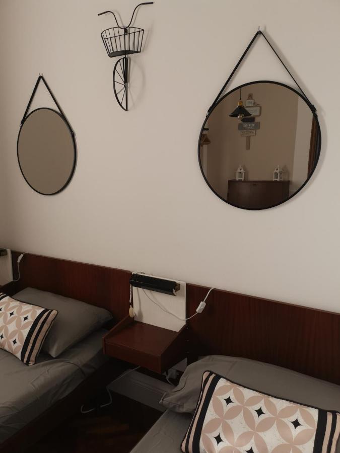 Villa Flora Affittacamere Luni Экстерьер фото